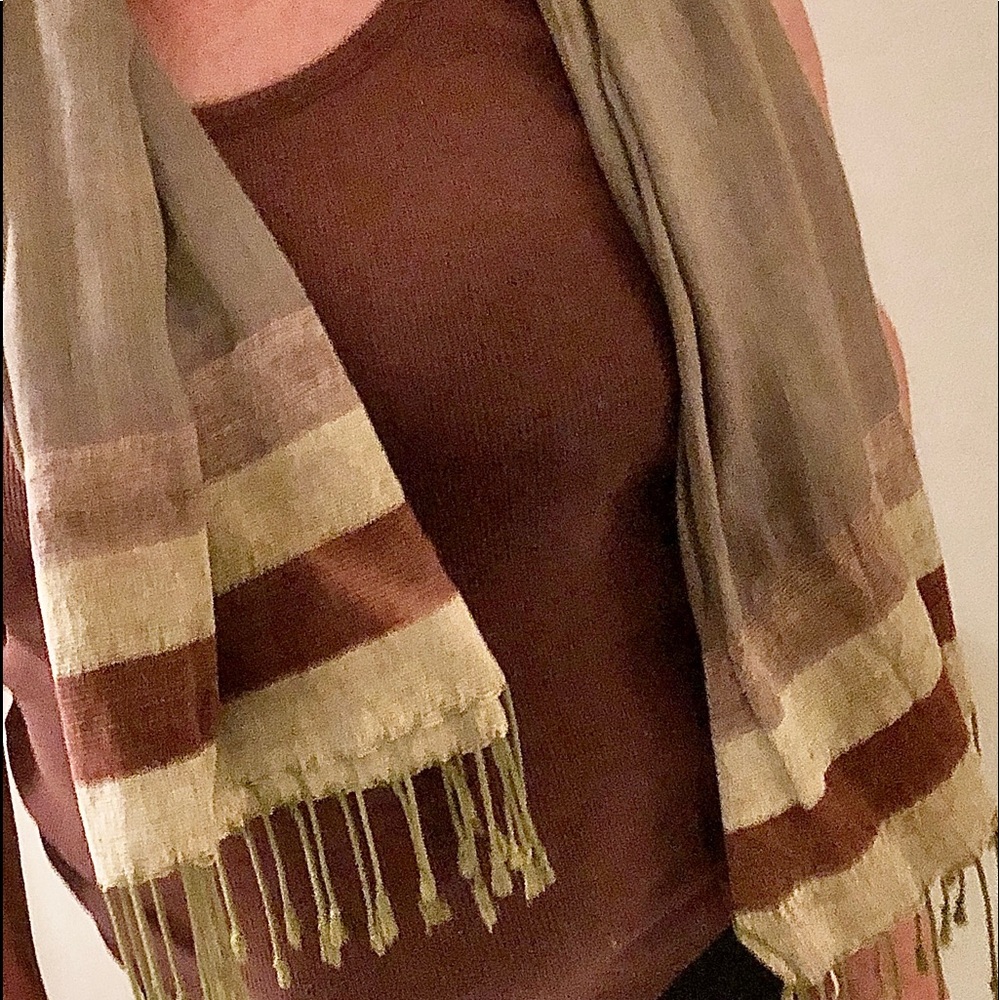 “Rare” World of Good scarf.